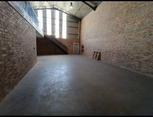 INDUSTRIAL PROPERTY TO RENT IN LASER PARK